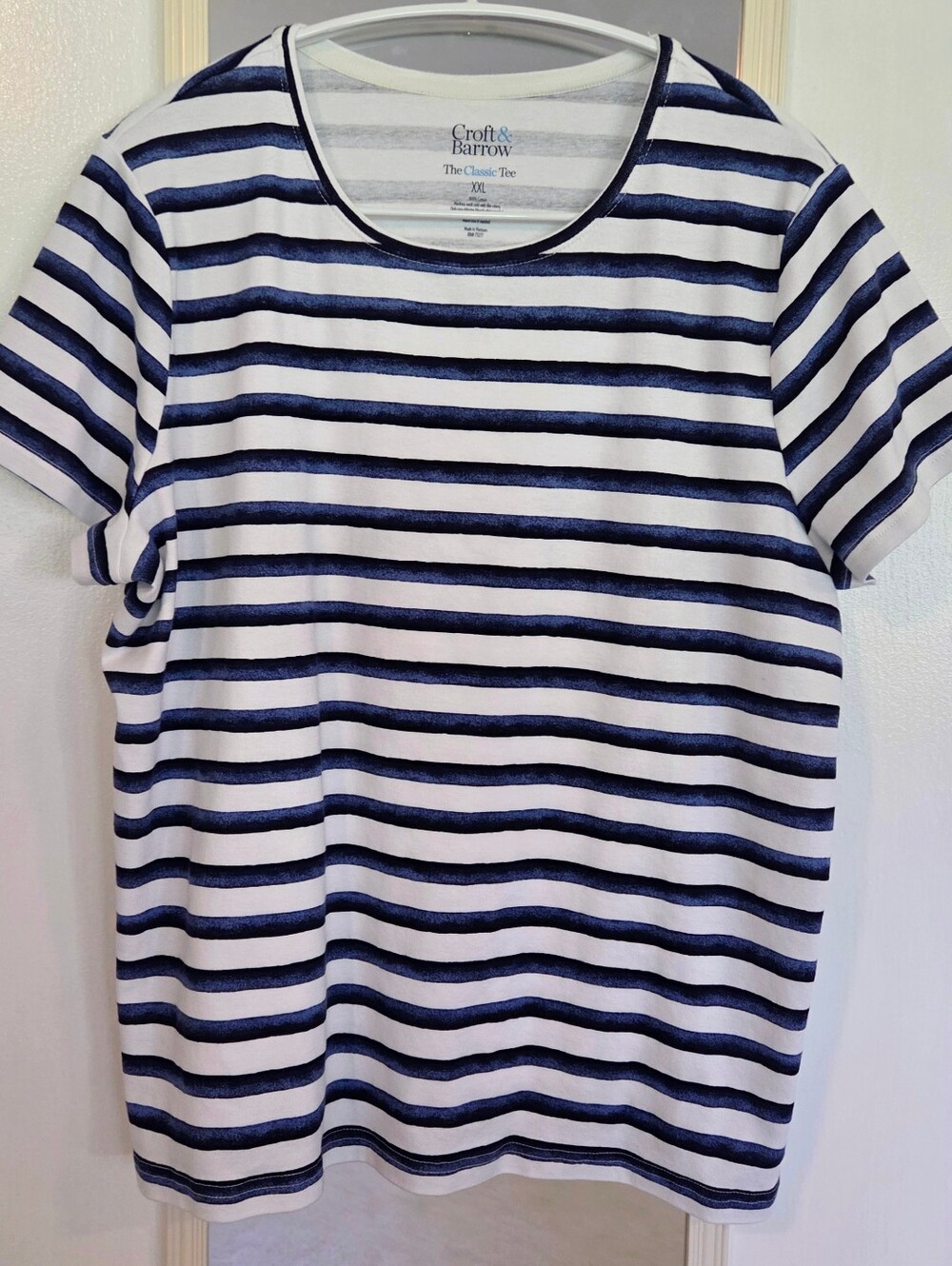 Croft & Barrow Navy and White Striped Women's Tee Plus Size XXL